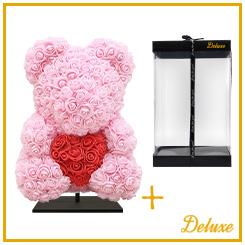 Beer DELUXE op standaard 40cm - lichtroze foam met rood hart - in luxe cadeauverpakking 40 cm